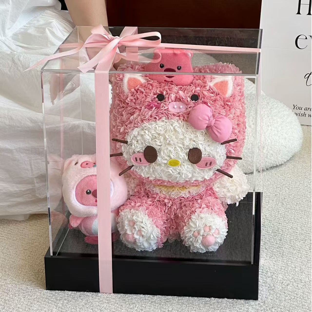 Cute Kitty Dress Up: Preserved Flower Gift Box