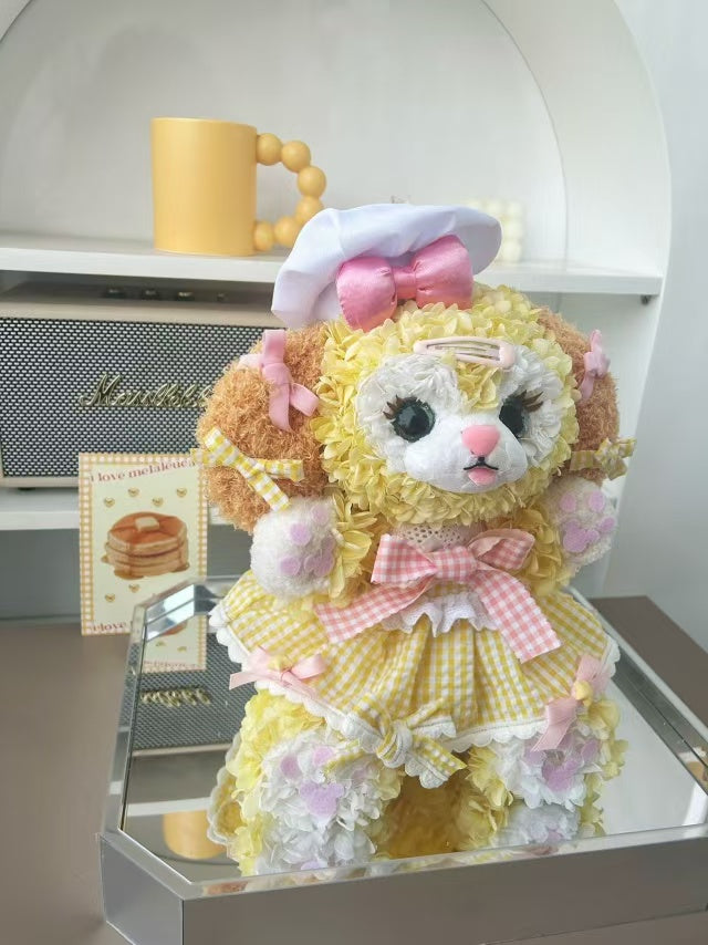 Butter Puppy: Preserved Flower Gift Box