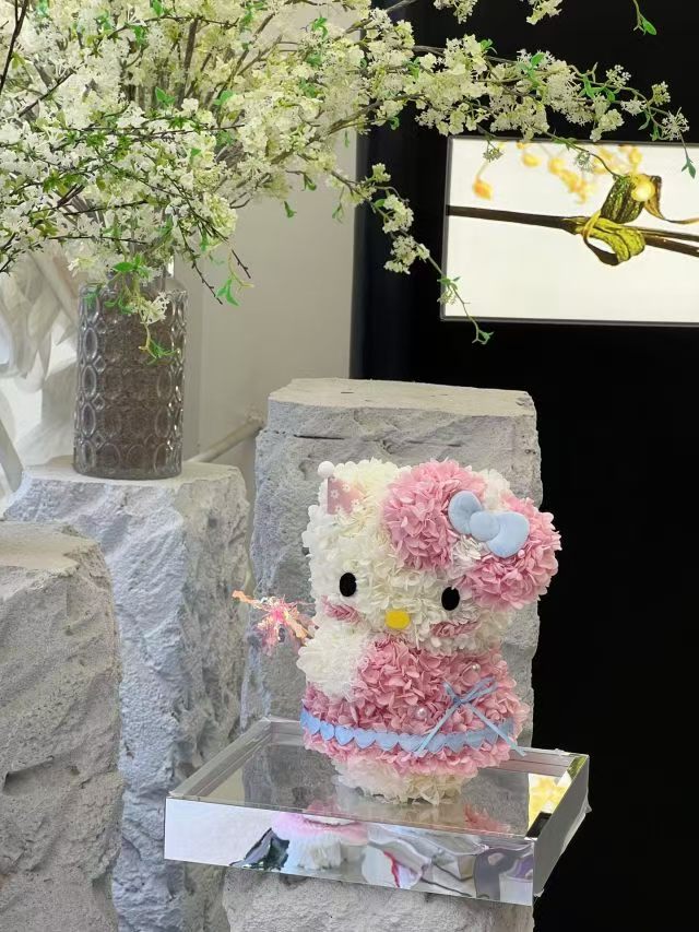 Cute Pink Kitty Cat: Preserved Flower Gift Box